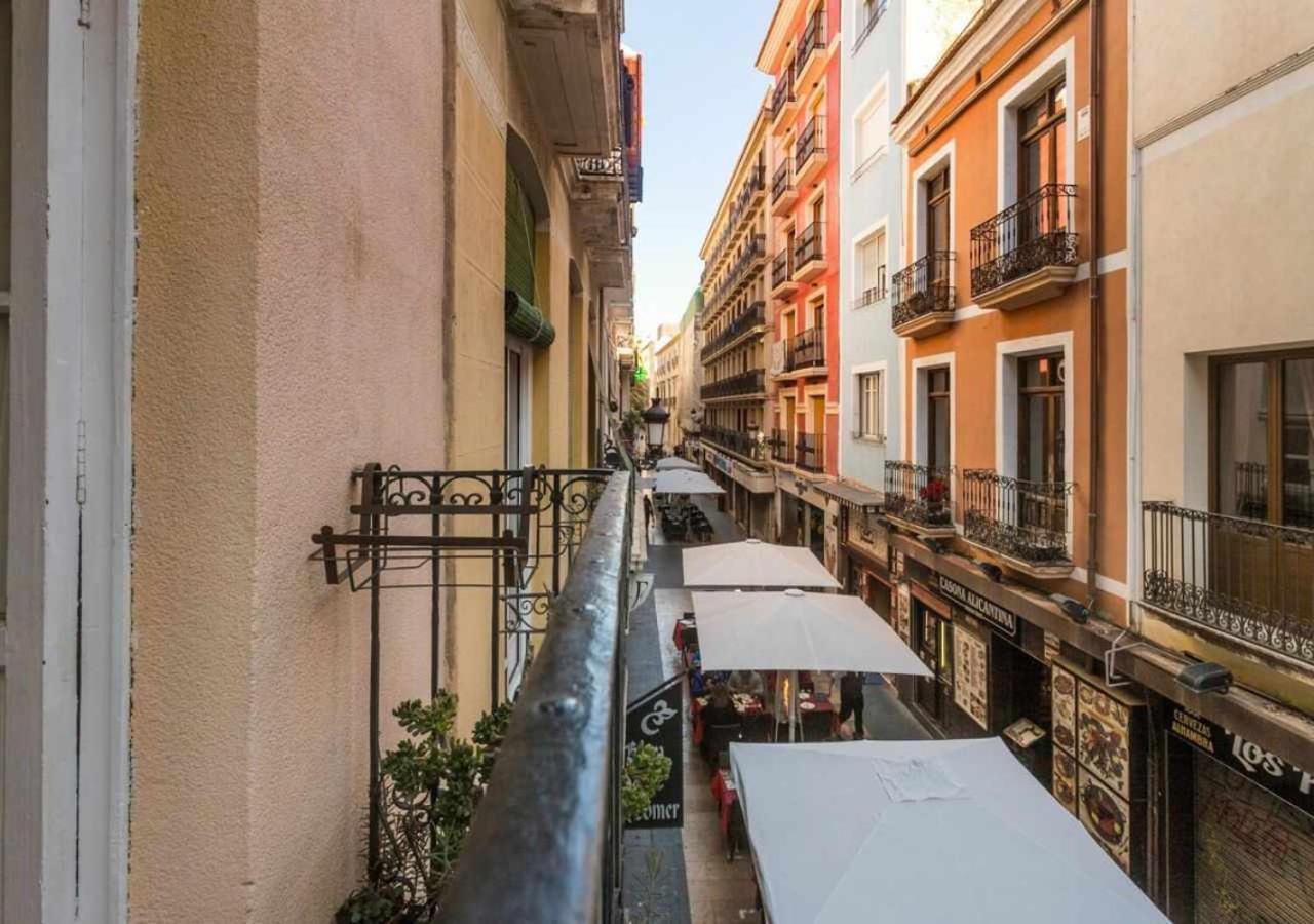 Old Town Y Beach Holirent Alicante Ngoại thất bức ảnh